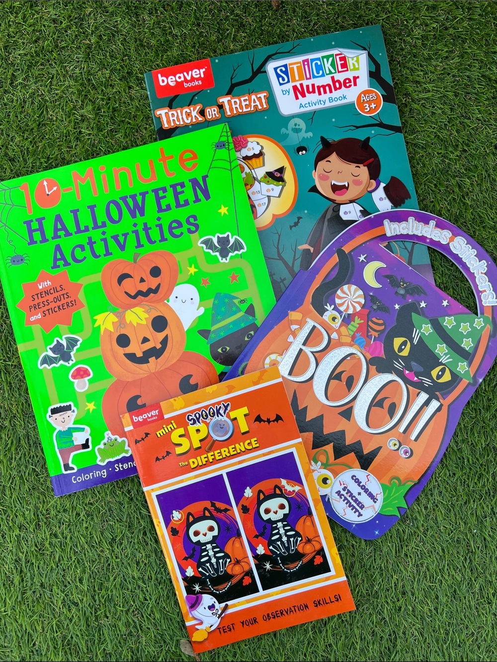 Halloween Activities package!! Lot of 4 Activity books for the spooky season 🎃